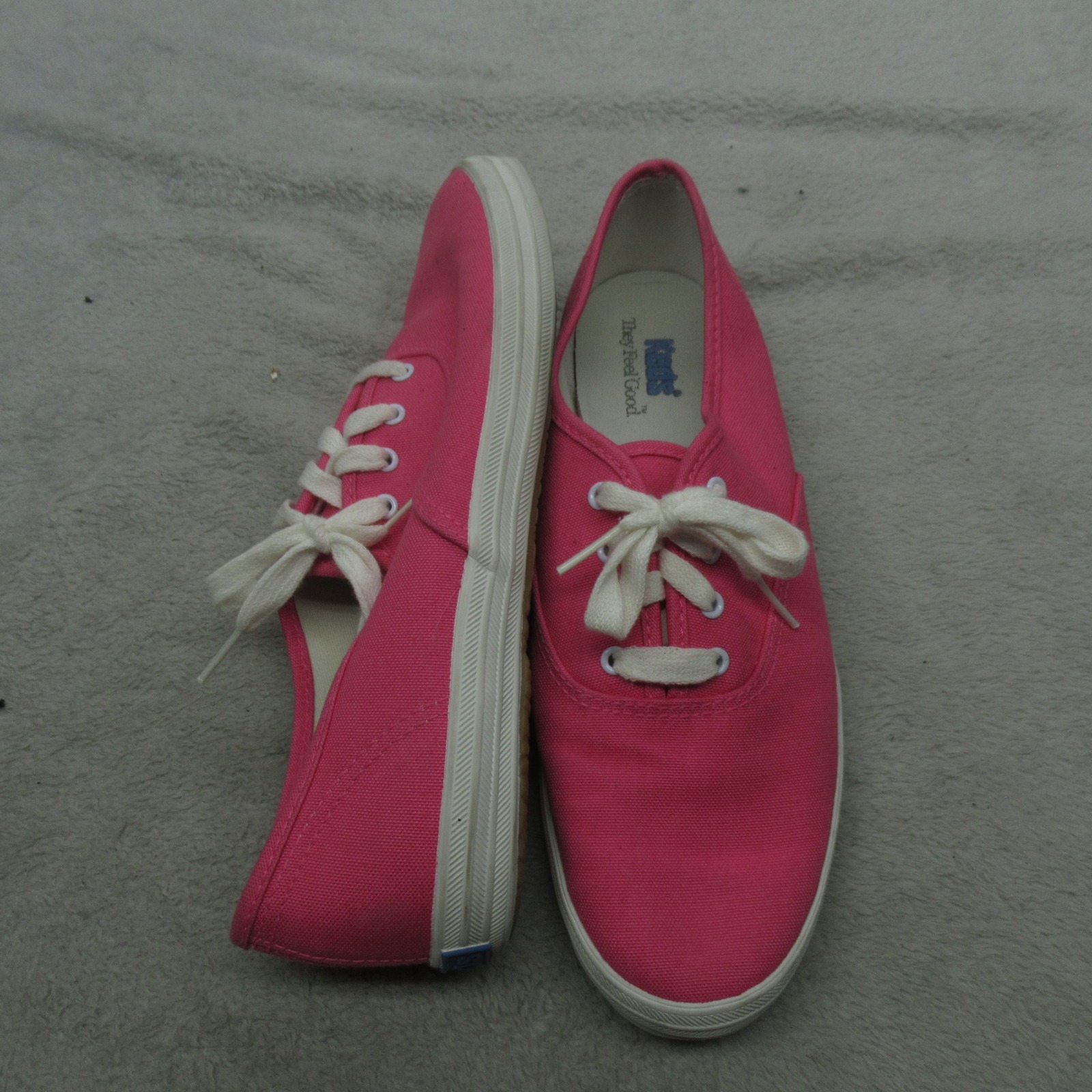Keds Womens 8.5m Champion Sneaker Pink Canvas Low Top Classic Lace Up Casual